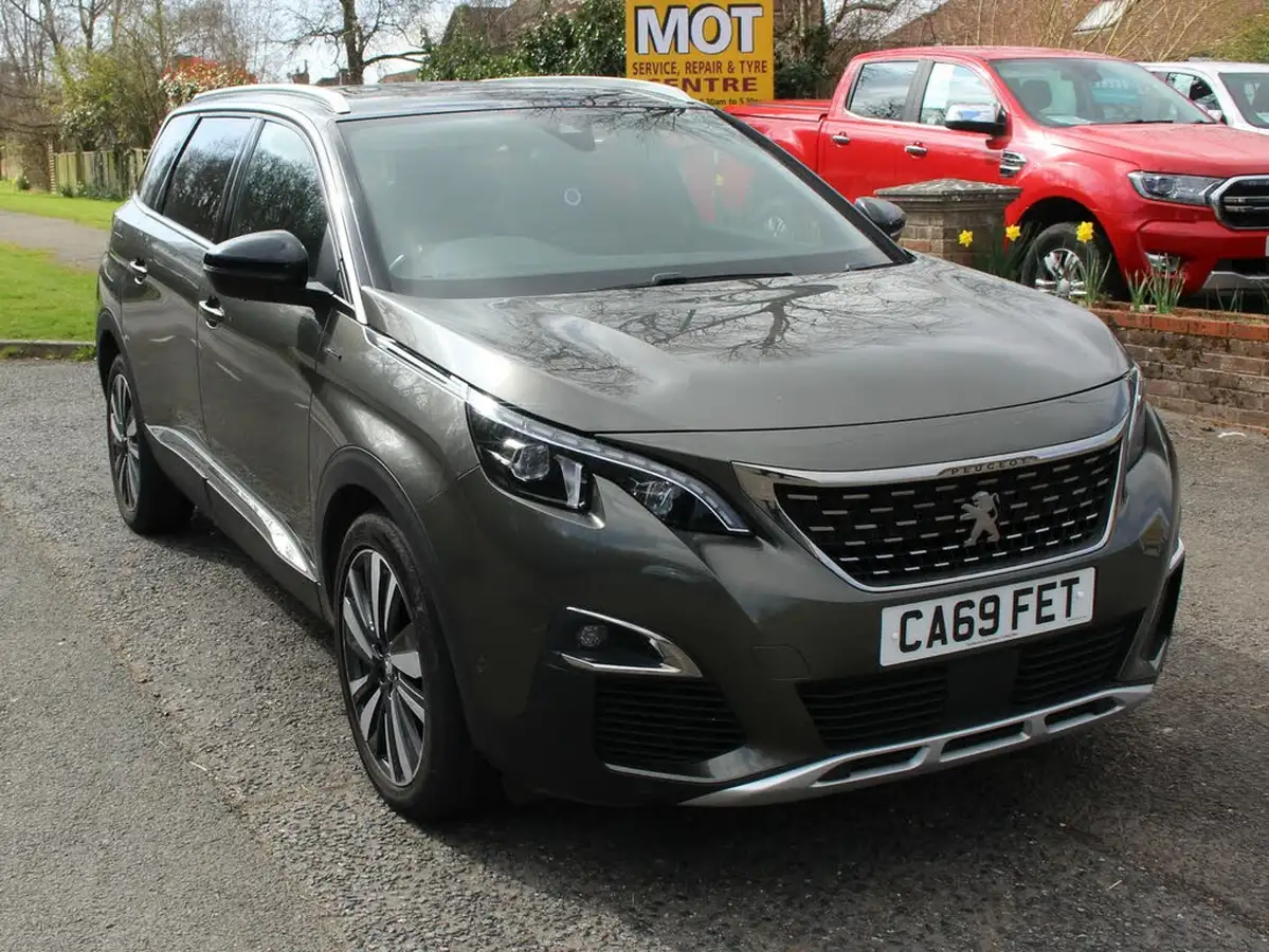 2019-peugeot-5008-suv-12-puretech-gt-line-premium-eat8-big-6