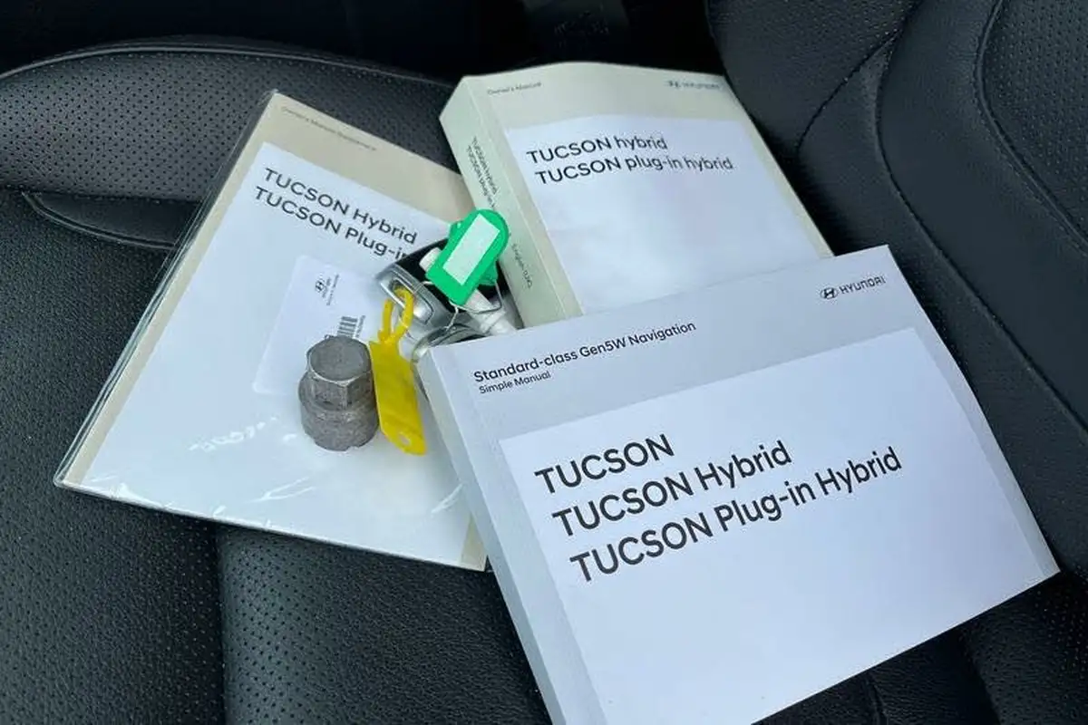 2022-hyundai-tucson-16-t-gdi-ultimate-230ps-hybrid-auto-big-21