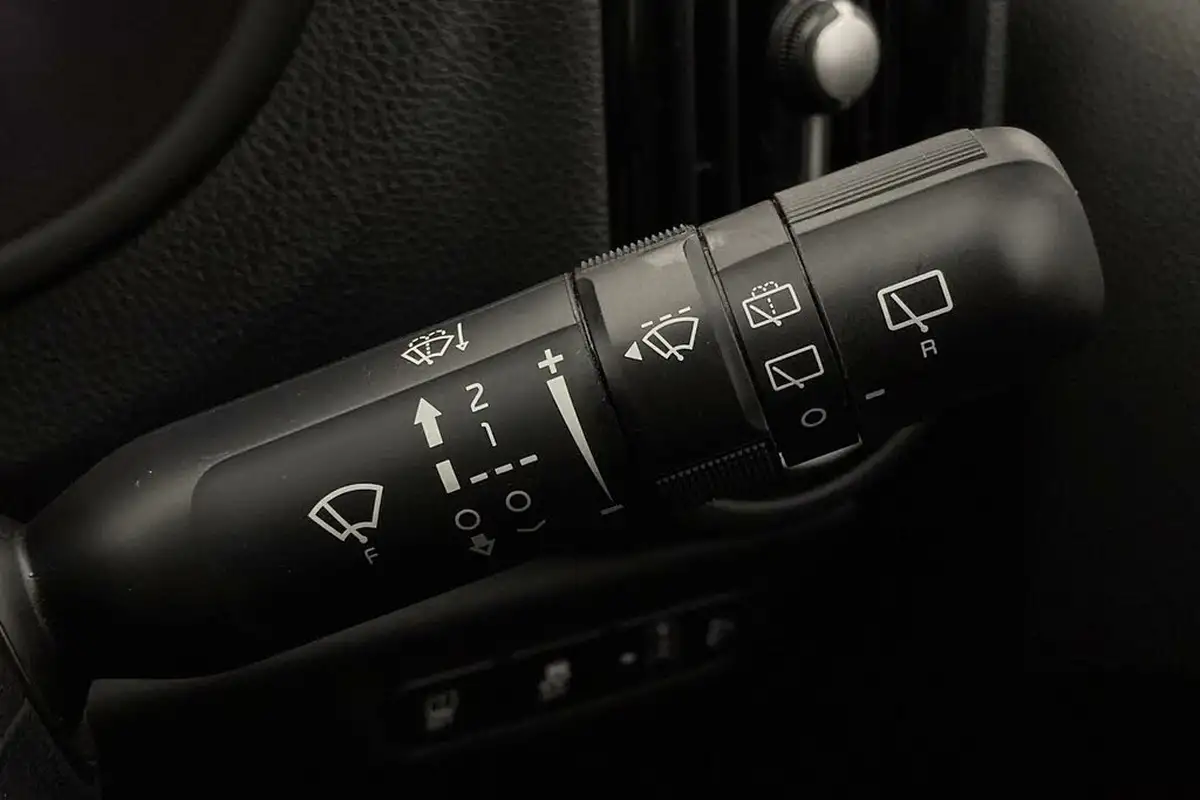 2022-kia-picanto-10-2-auto-seq-big-22