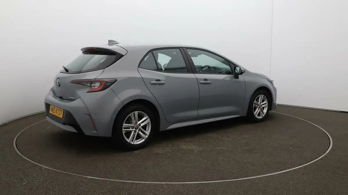 2022-toyota-corolla-18-vvt-i-icon-120bhp-trk-hatchback-5d-big-45