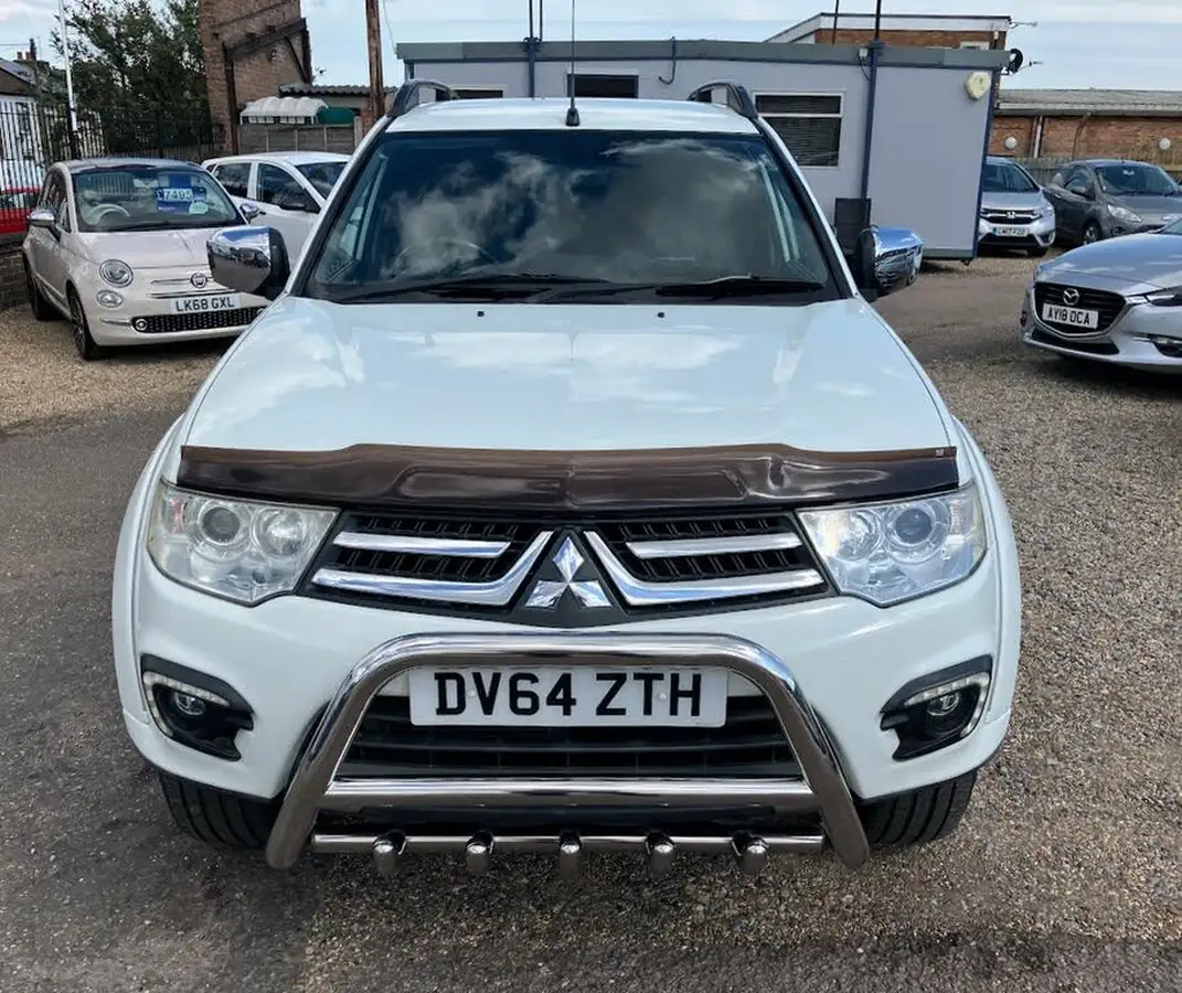 2014-mitsubishi-l200-25td-barbarian-auto-big-5