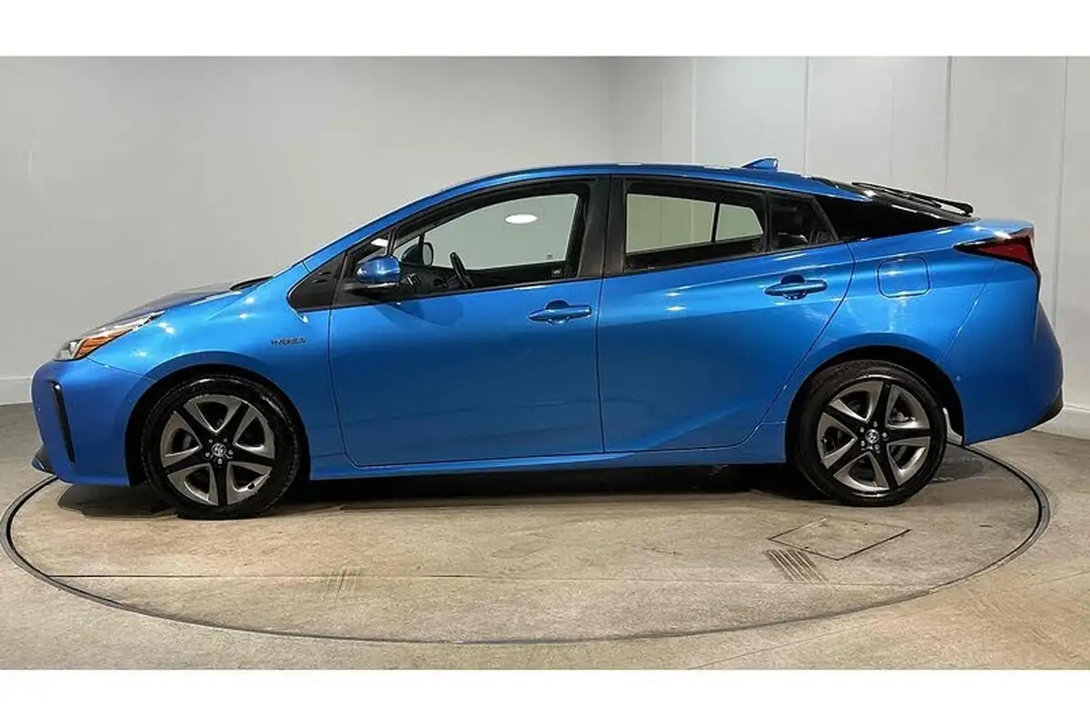 2020-toyota-prius-18-vvt-i-excel-cvt-big-8