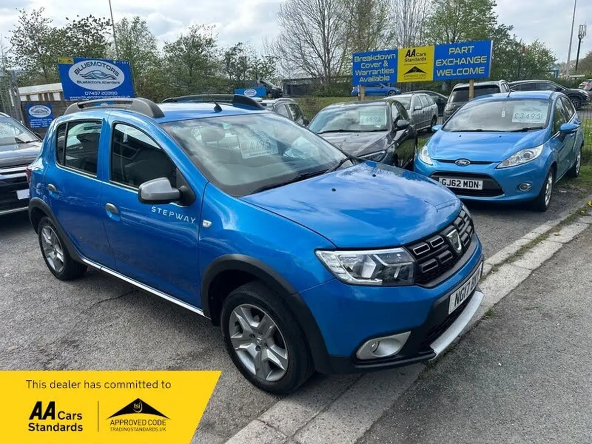 2017-dacia-sandero-stepway-09-tce-laureate-big-0