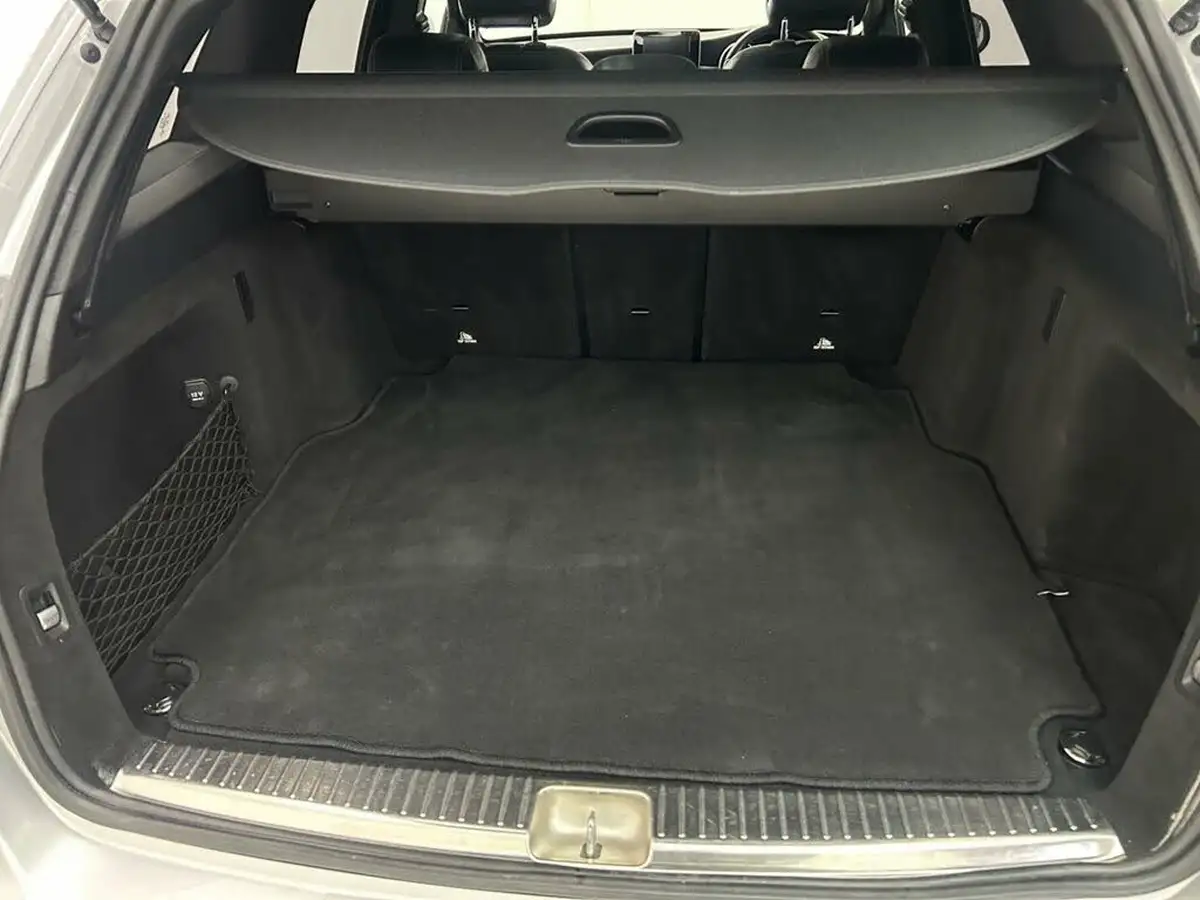2017-mercedes-benz-c-class-21d-c220d-amg-line-premiumss-estate-5d-9g-tronic-plus-big-23