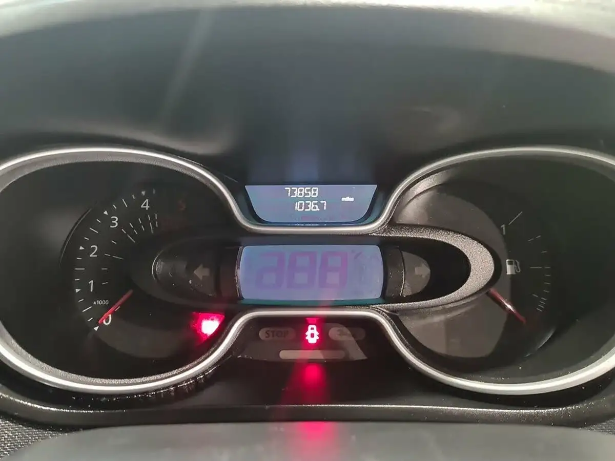 2021-renault-trafic-20dci-sl28-energy-120-business-big-25
