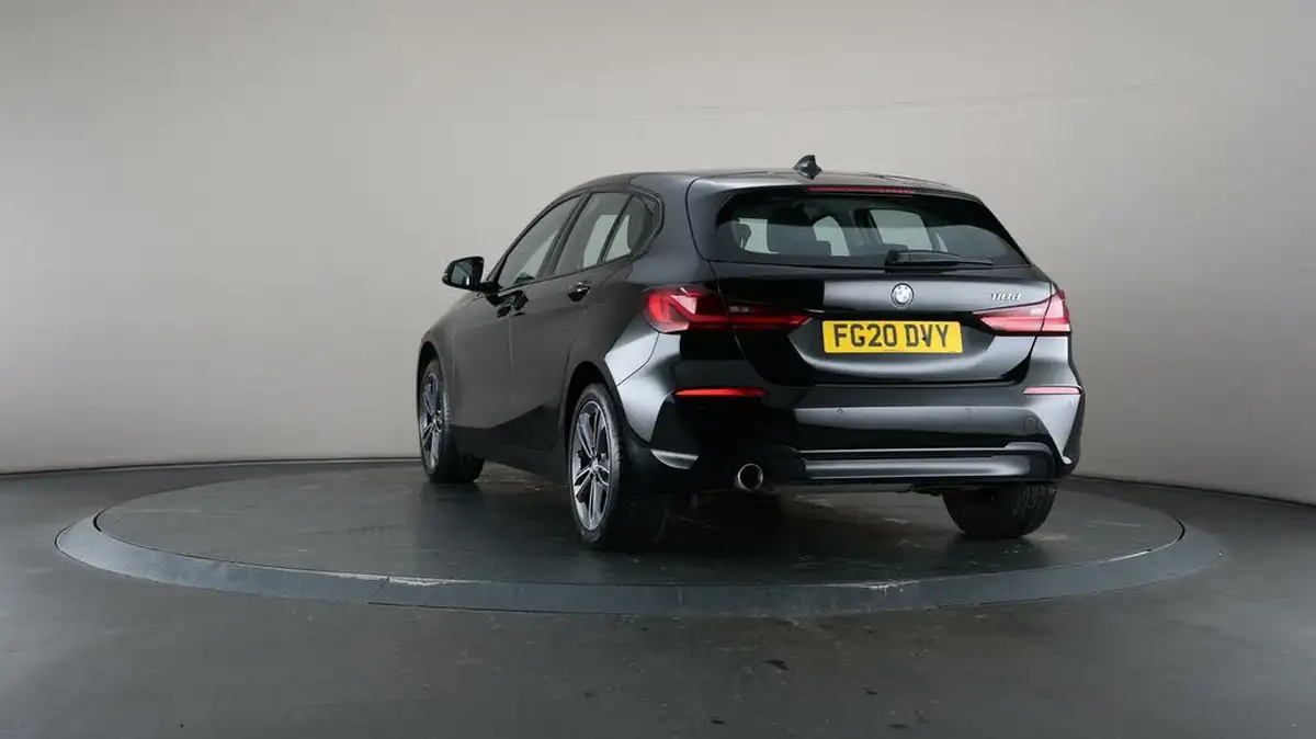 2020-bmw-1-series-15td-116d-sport-big-48
