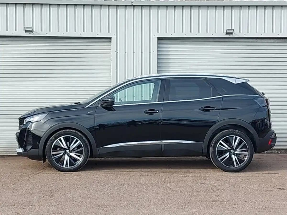 2021-peugeot-3008-suv-12-puretech-gt-premium-big-3