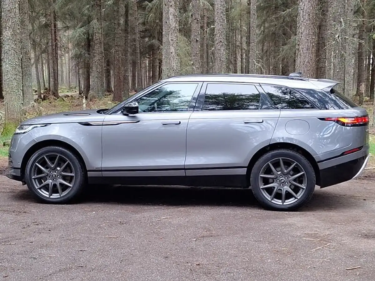 2021-land-rover-range-rover-velar-20-p400e-r-dynamic-hse-big-3