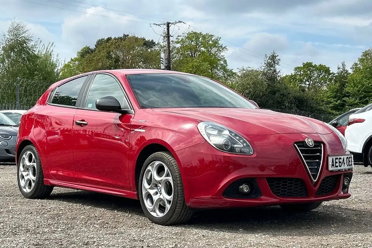 2015-alfa-romeo-giulietta-14-tb-sprint-big-0