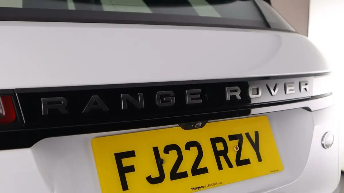 2022-land-rover-range-rover-evoque-20-d165-r-dynamic-s-big-20
