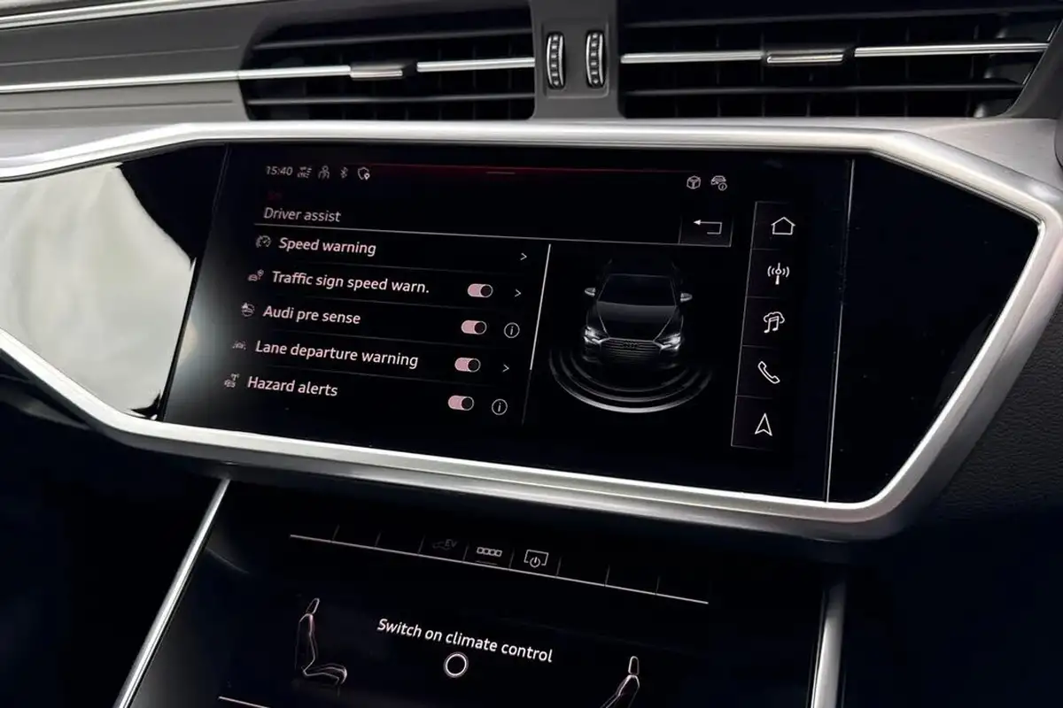 2024-audi-a6-saloon-20-50-tfsi-e-s-line-big-34