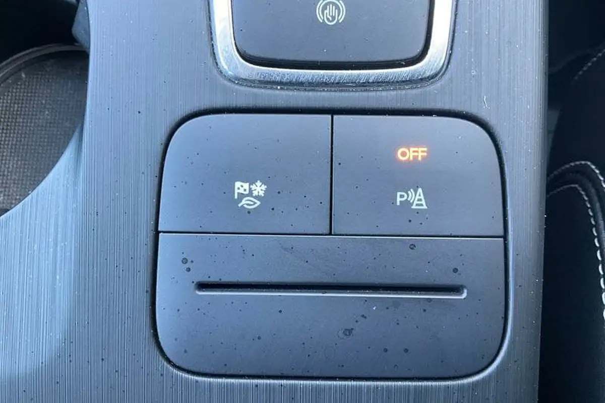 2022-ford-kuga-25t-vignale-190ps-fhev-big-30