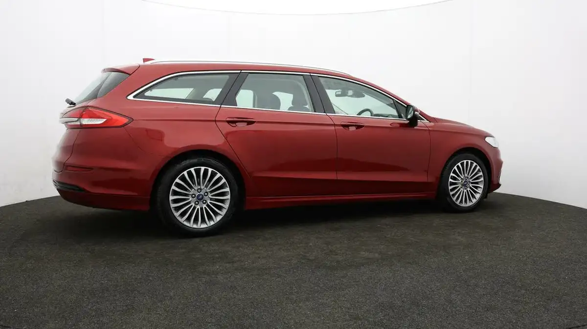 2021-ford-mondeo-20tdci-titanium-edition-150ps-estate-big-27