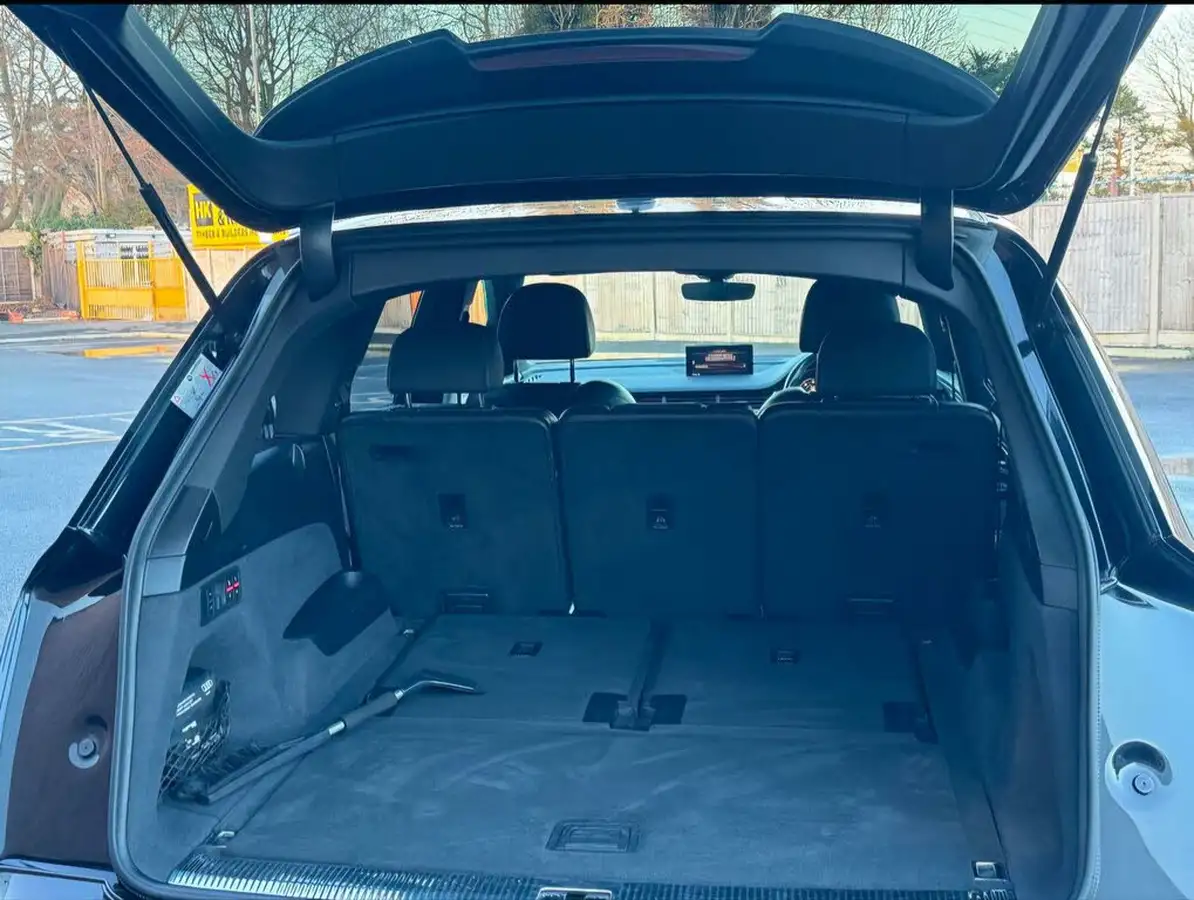 2018-audi-q7-30-45-tdi-s-line-big-64