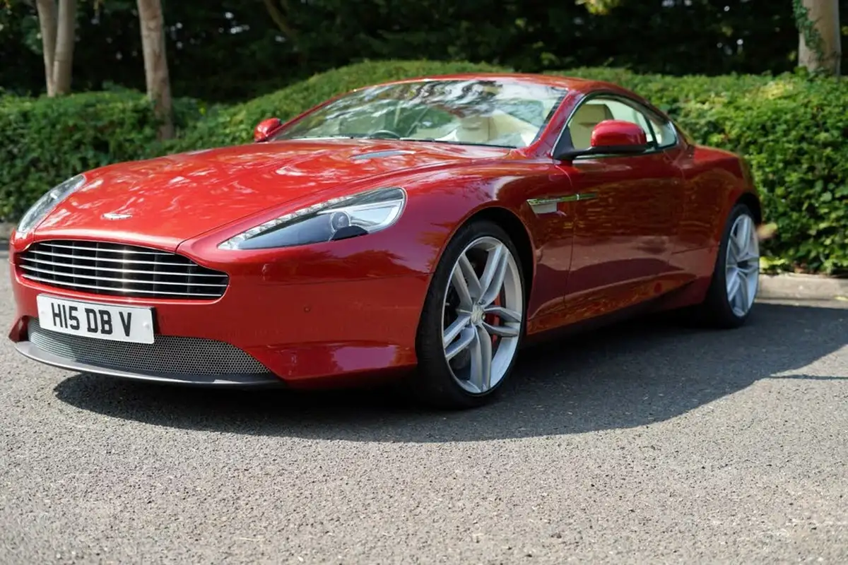 2015-aston-martin-db9-59-20-big-9