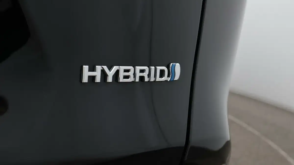 2022-toyota-rav4-25-vvt-i-black-edition-215bhp-big-23