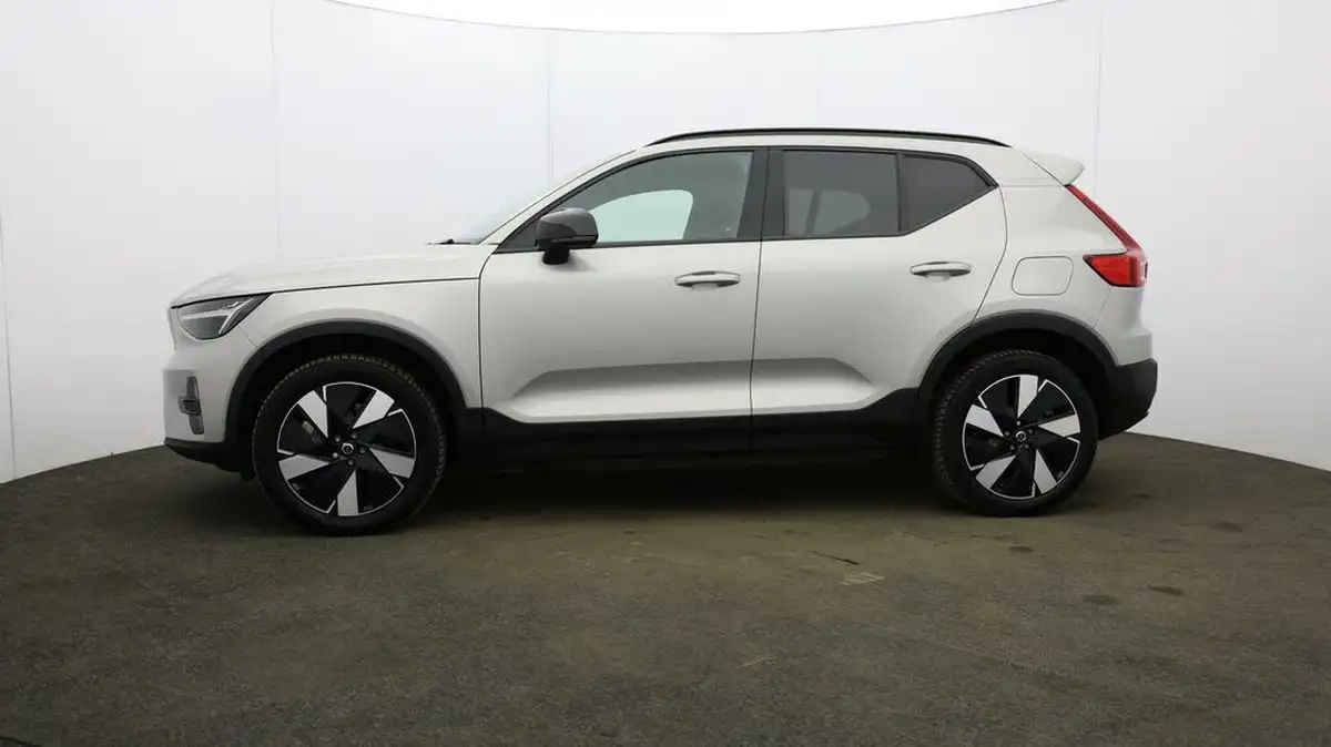 2023-volvo-xc40-e-twin-recharge-plus-big-64