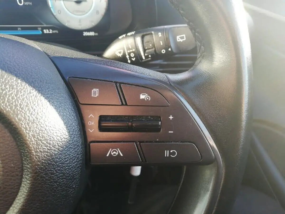 2023-hyundai-bayon-10-t-gdi-se-connect-dct-big-17