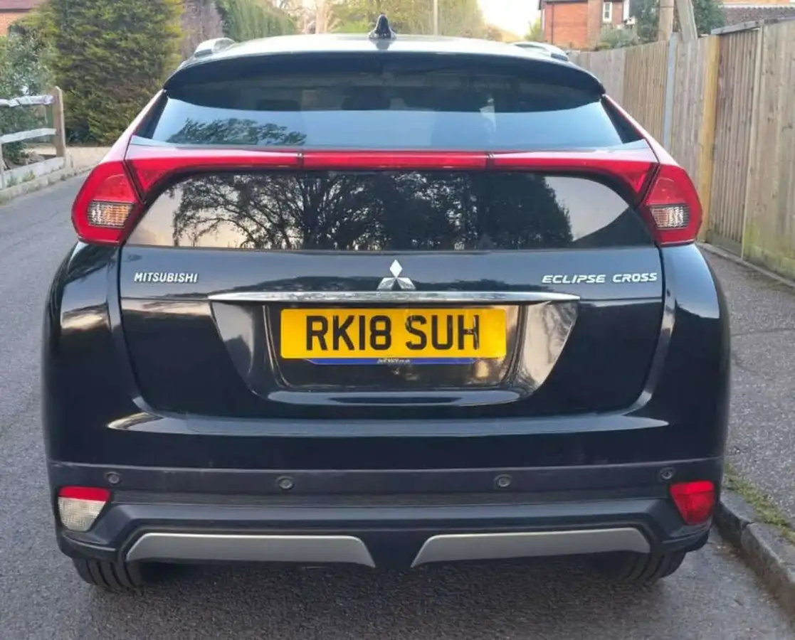2018-mitsubishi-eclipse-cross-15-4-big-3