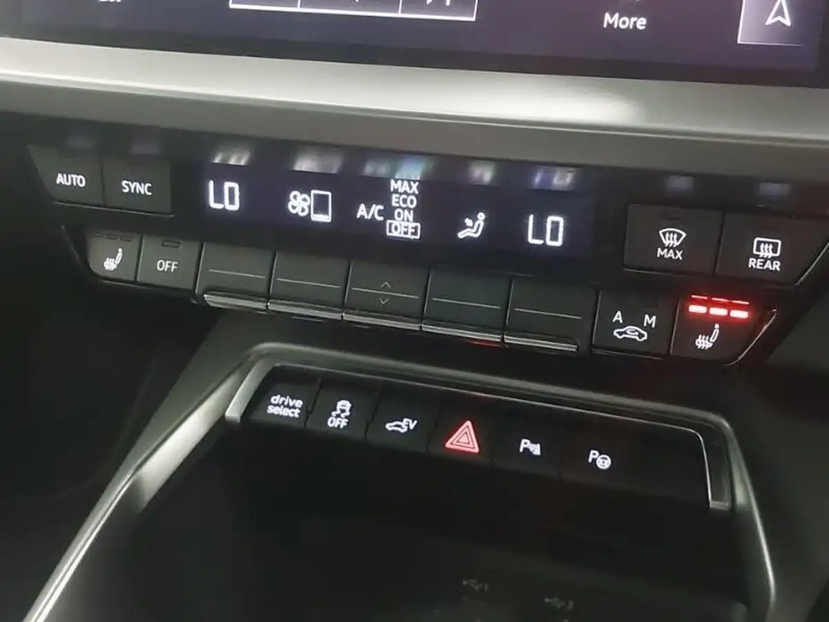 2022-audi-a3-14-40-tfsi-e-sport-big-12