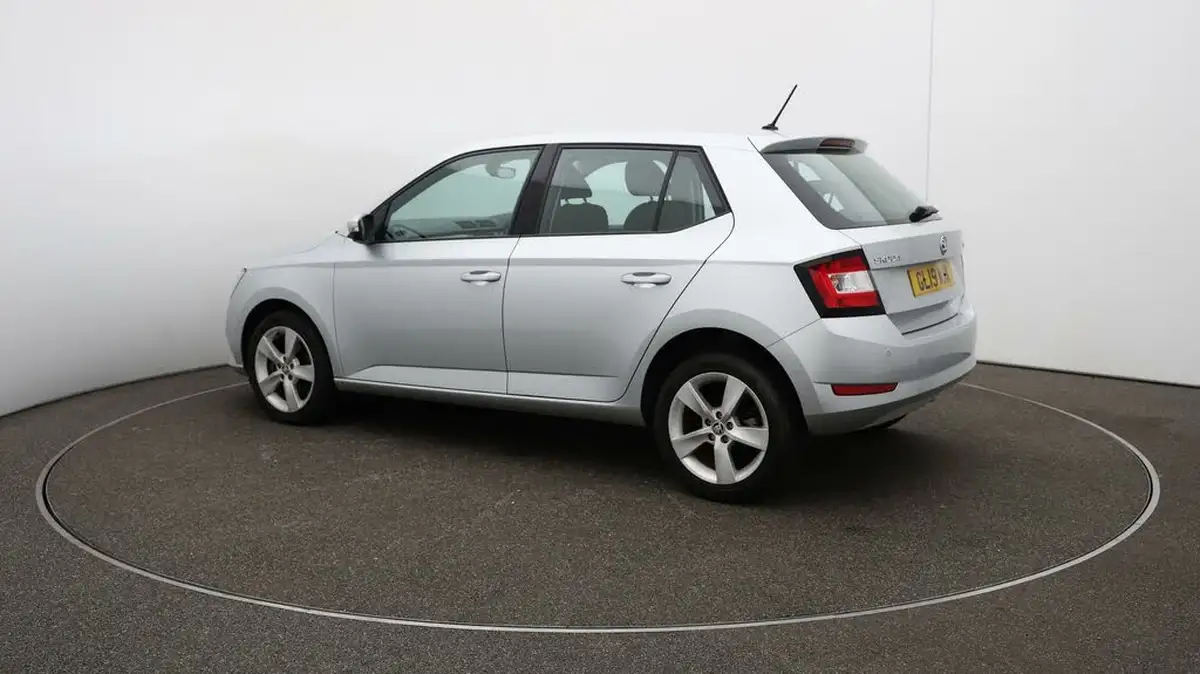 2019-skoda-fabia-10-tsi-se-l-95ps-ss-hatchback-big-29