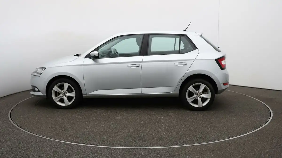 2019-skoda-fabia-10-tsi-se-l-95ps-ss-hatchback-big-57