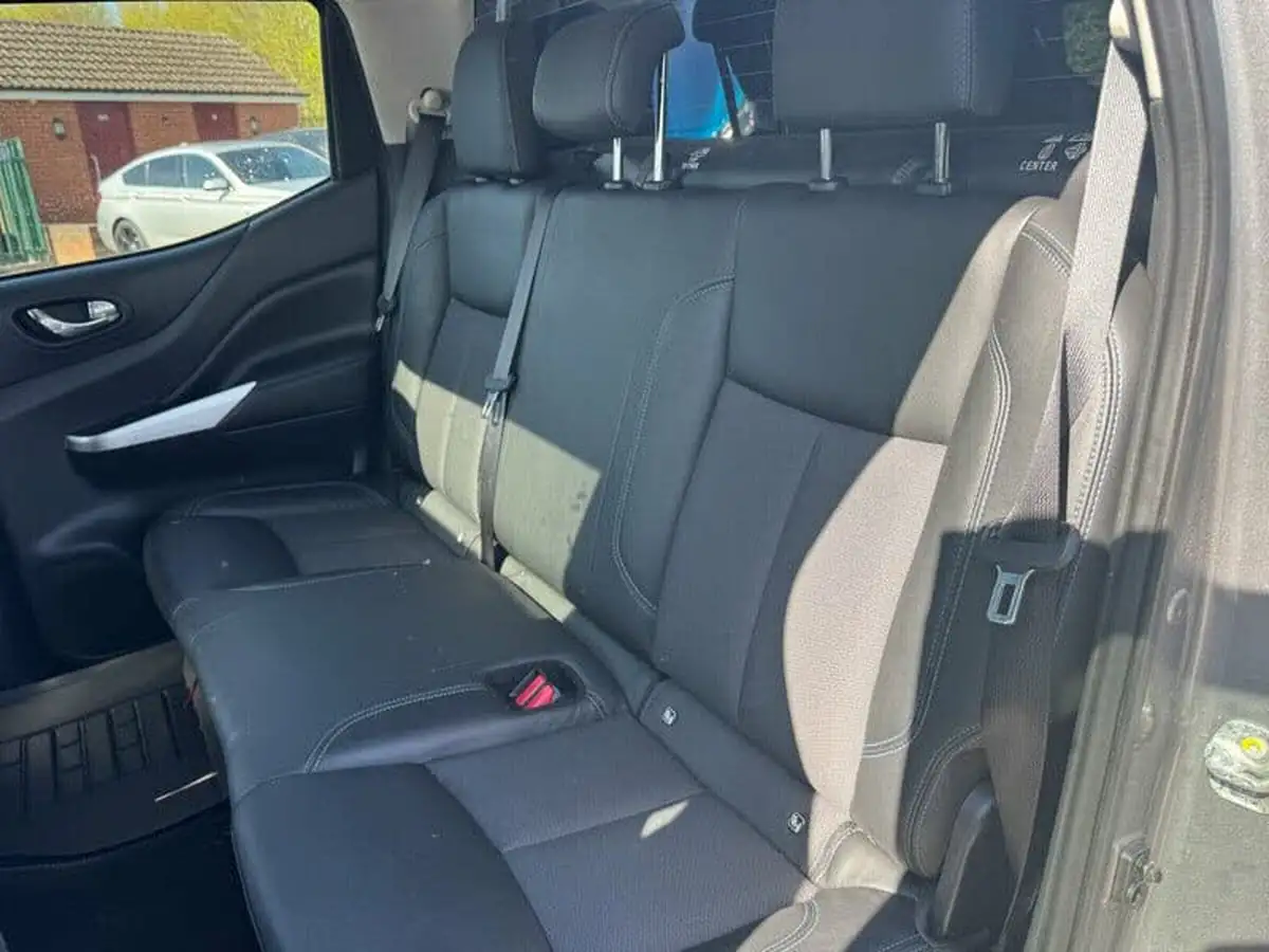 2021-nissan-navara-23dci-tt-n-guard-8-navileathersunroof-auto-big-10