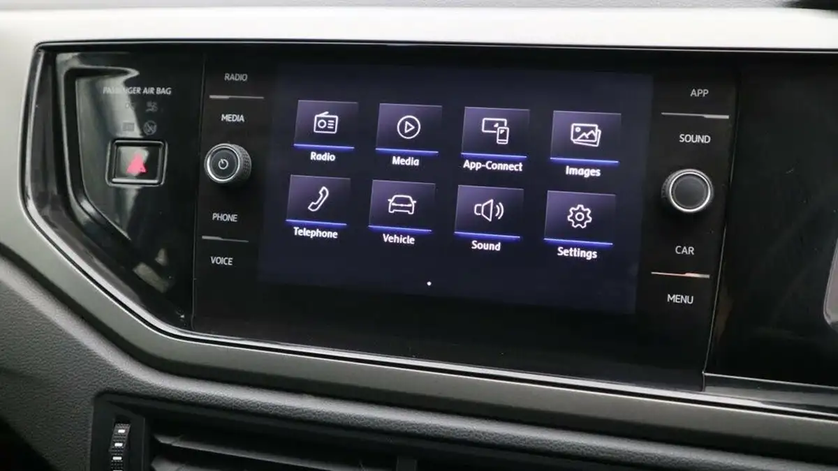 2019-volkswagen-polo-10-tsi-se-ss-big-7