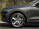 2025-genesis-gv70-22-d-luxury-line-small-3