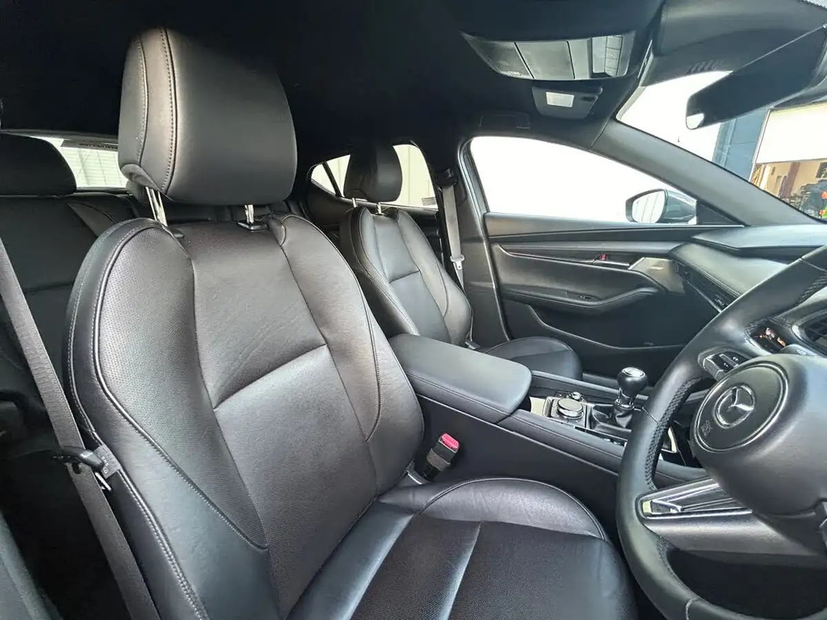 2021-mazda-mazda3-20-gt-sport-180ps-hatchback-5d-big-6