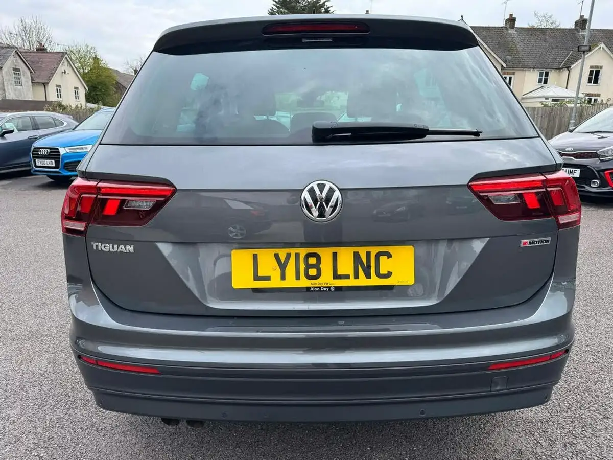 2018-volkswagen-tiguan-14-tsi-se-navigation-150ps-4motion-act-ss-big-4