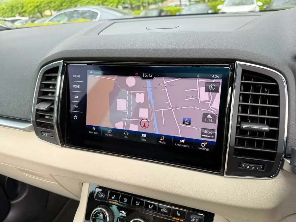 2018-skoda-karoq-15-tsi-edition-ss-dsg-big-28