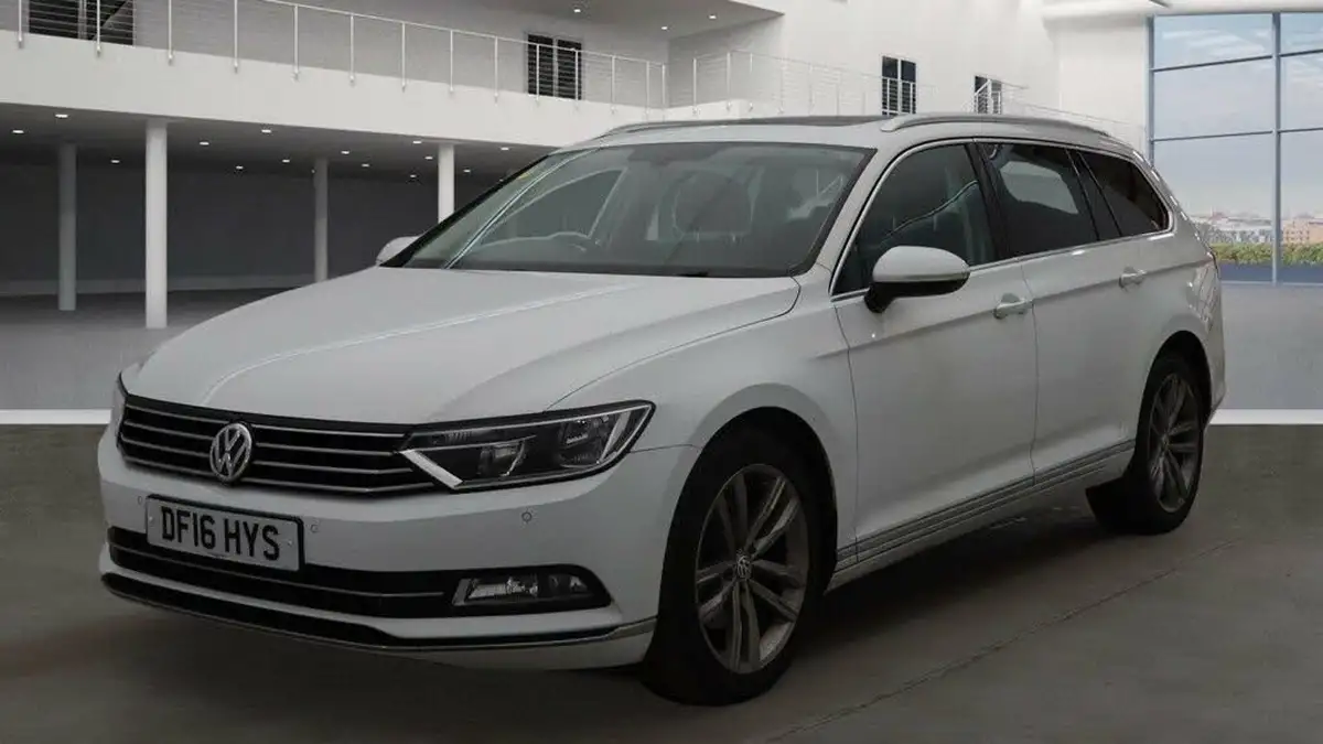 2016-volkswagen-passat-20tdi-gt-150ps-estate-5d-dsg-big-3