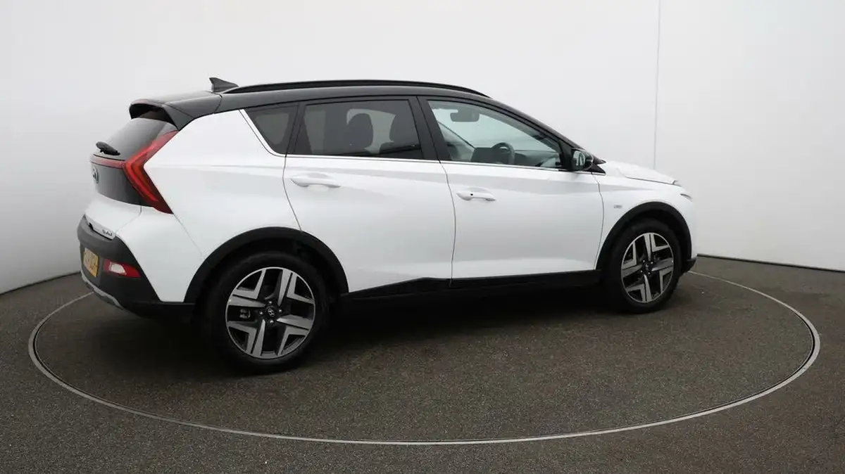 2024-hyundai-bayon-10-t-gdi-ultimate-100ps-48-volt-mhev-dct-big-44