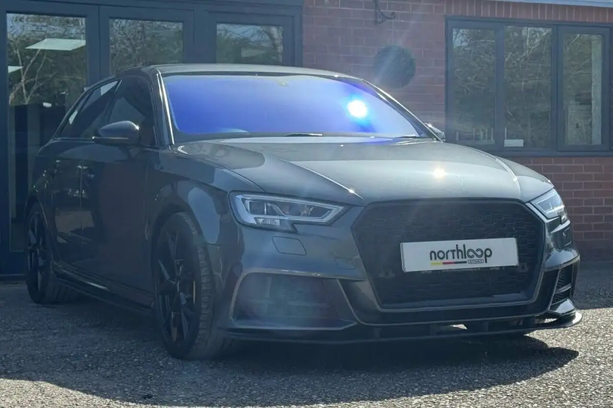 2020-audi-s3-20-tfsi-black-edition-sportback-5d-big-9