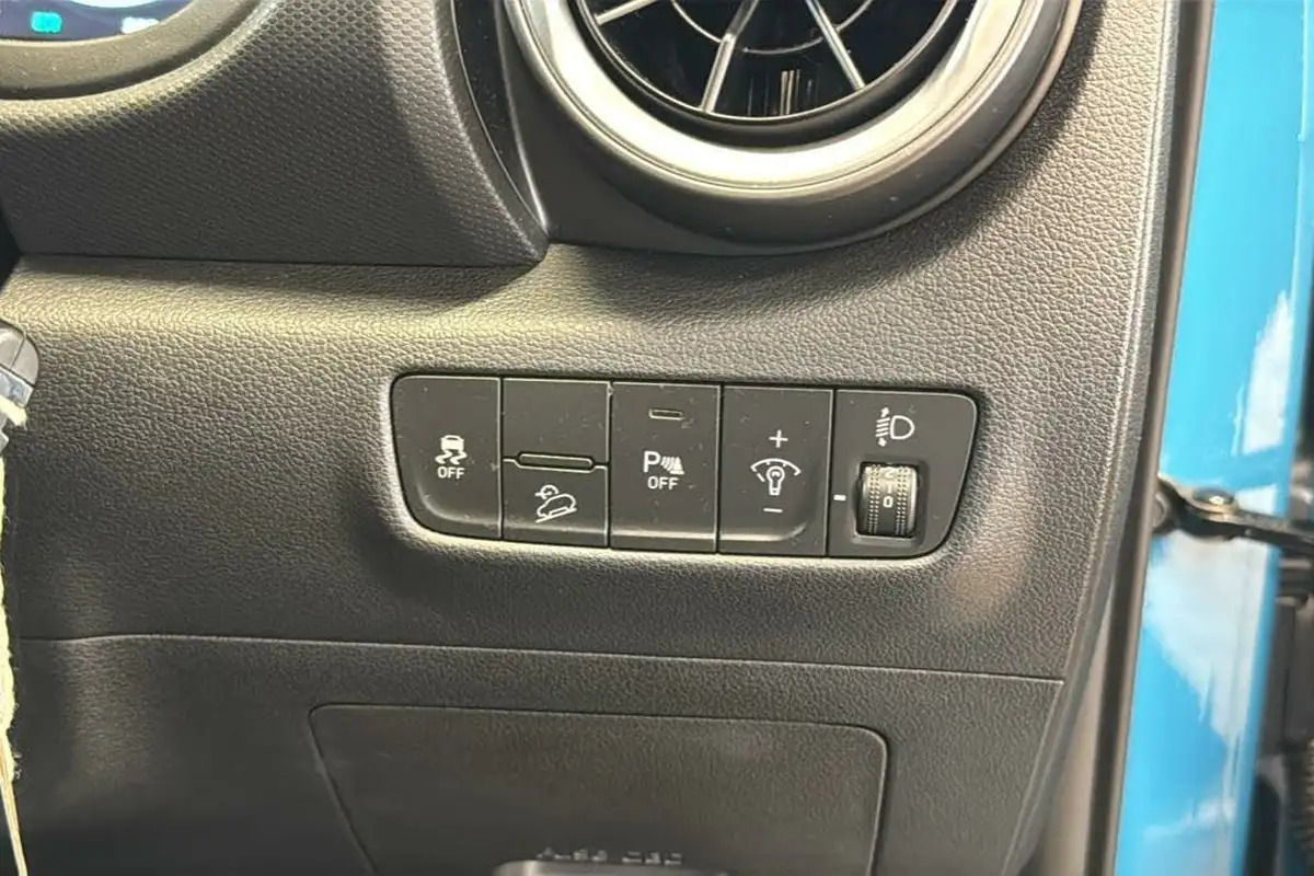 2021-hyundai-kona-10-t-gdi-se-connect-big-23