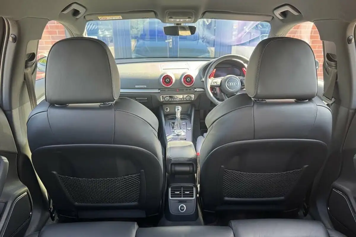 2020-audi-s3-20-tfsi-black-edition-sportback-5d-big-35