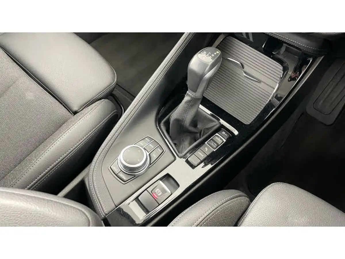 2021-bmw-x1-15-xdrive-25e-phev-sport-big-9