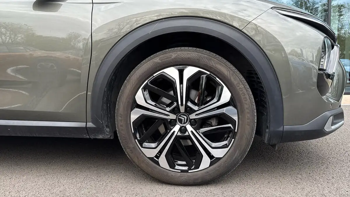 2023-citroen-c5-x-12-puretech-shine-plus-big-16
