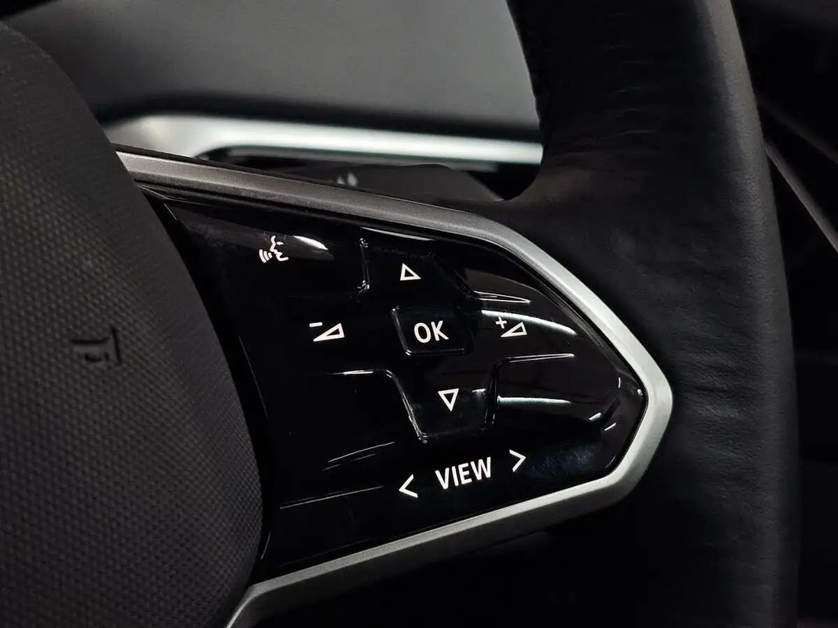 2023-volkswagen-id5-e-tech-204ps-performance-big-46