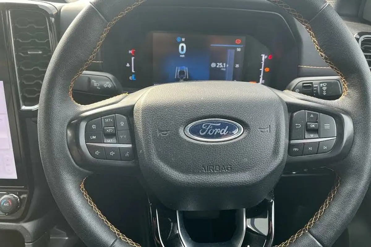 2023-ford-ranger-20-ecoblue-wildtrak-double-cab-big-7
