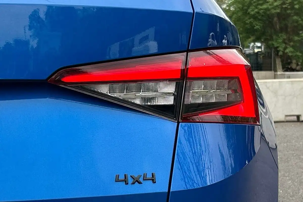 2020-skoda-kodiaq-20tdi-sportline-150ps-dsg-big-42