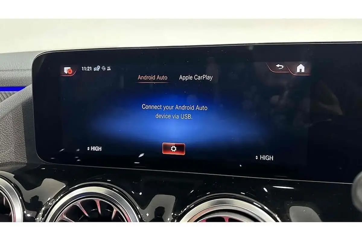 2021-mercedes-benz-gla-class-13-gla-250e-exclusive-edition-premium-plus-big-42
