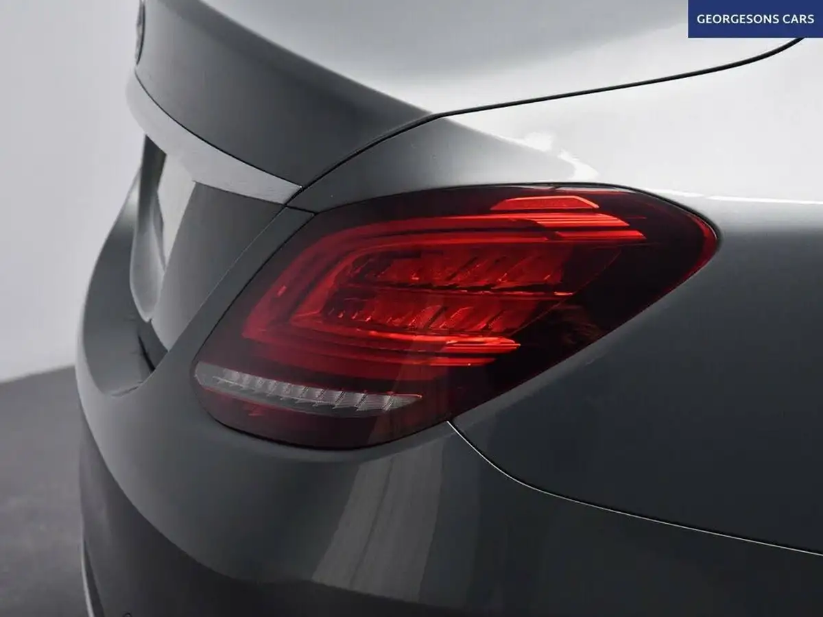 2018-mercedes-benz-c-class-15-c200-sport-premiumss-saloon-4d-big-13