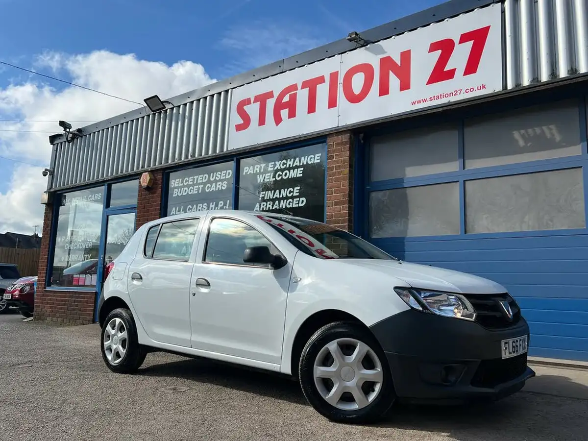 2016-dacia-sandero-12-access-big-6
