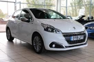 2019-peugeot-208-12-puretech-signature-small-9