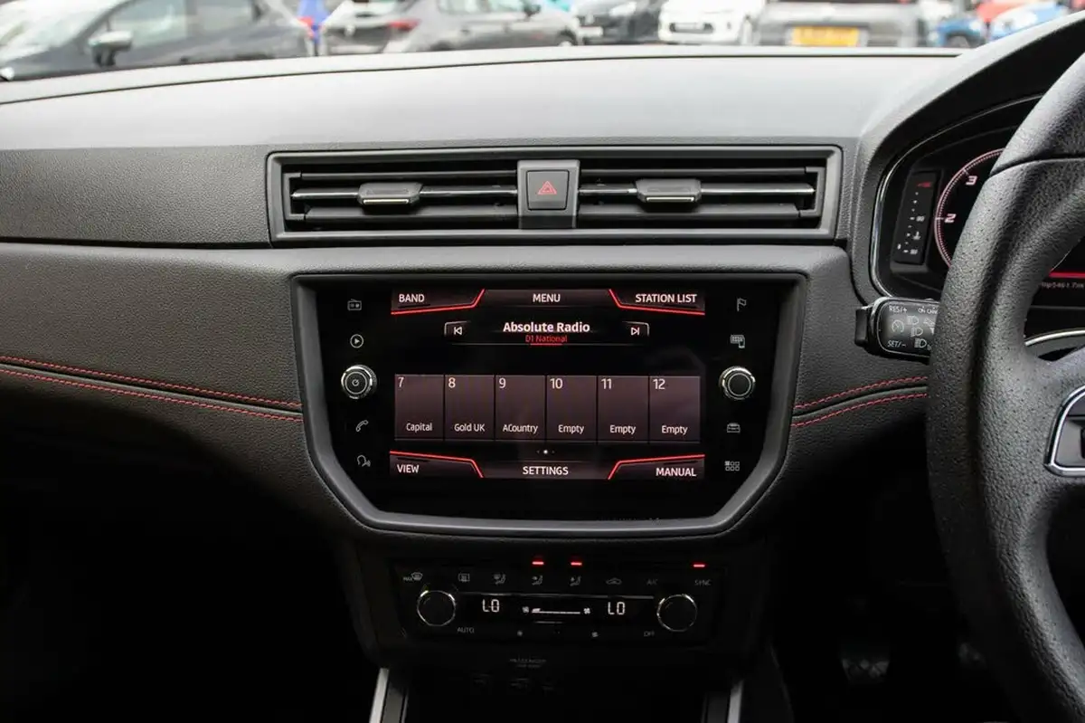 2019-seat-arona-16tdi-fr-sport-big-21