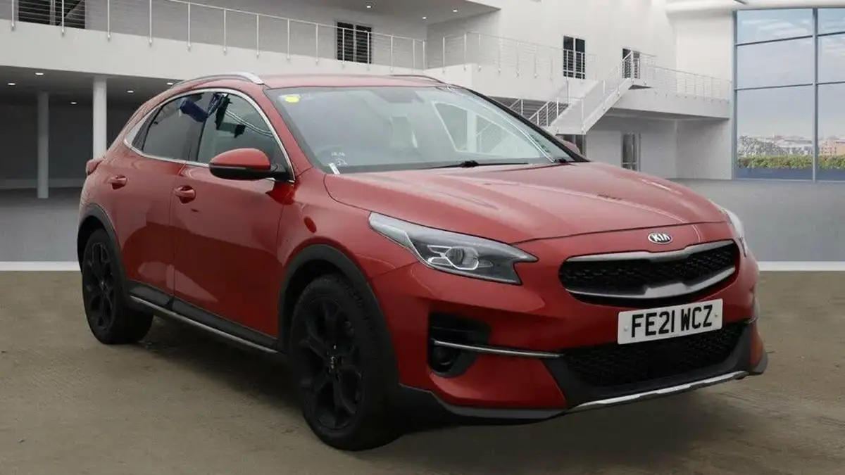 2021-kia-xceed-15-t-gdi-3-big-0