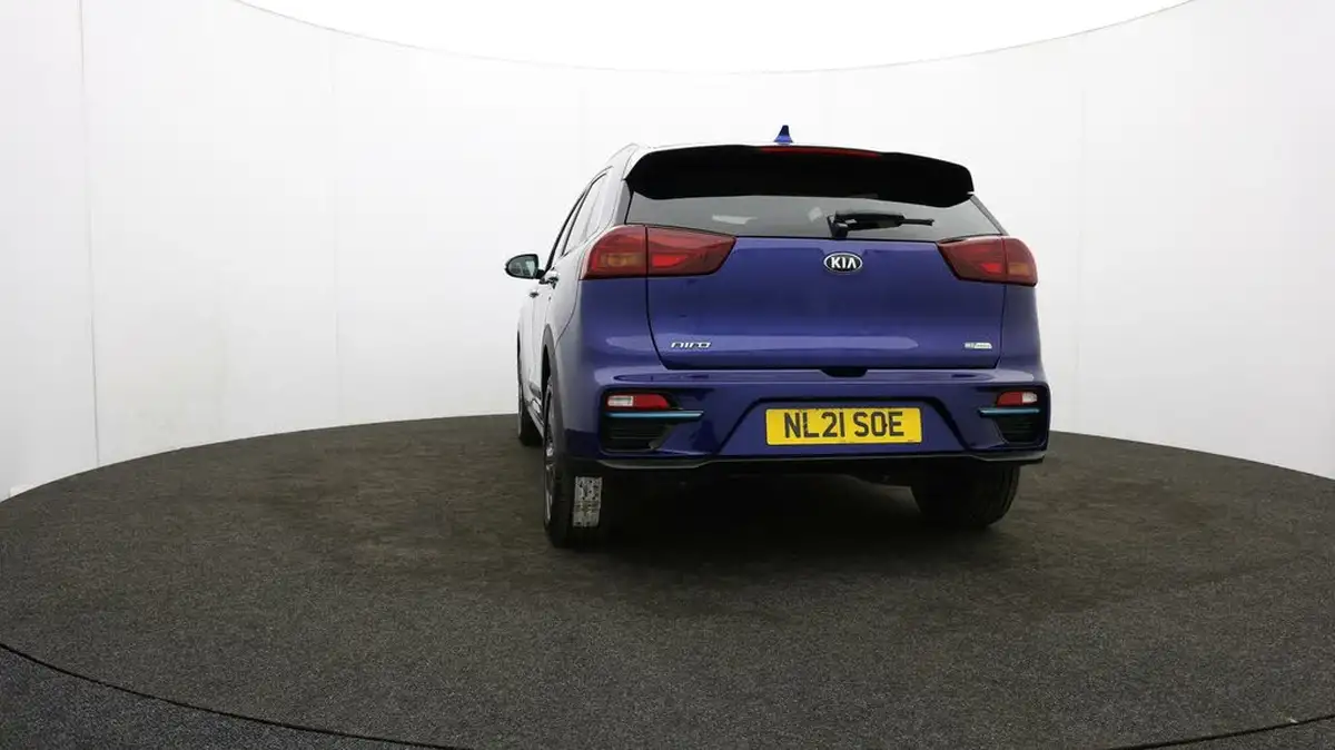 2021-kia-e-niro-ev-3-big-72