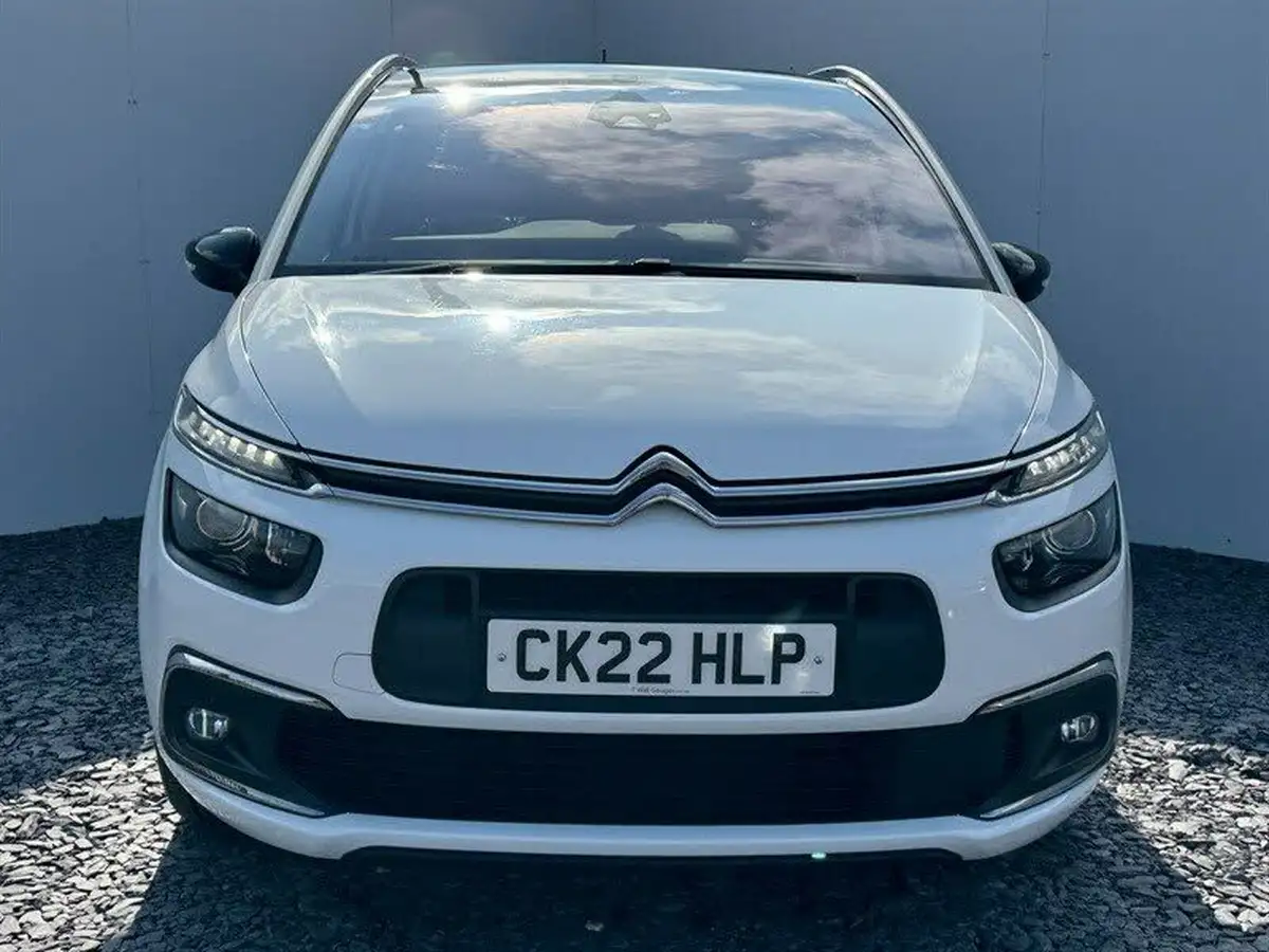 2022-citroen-grand-c4-spacetourer-12-puretech-shine-eat8-big-1